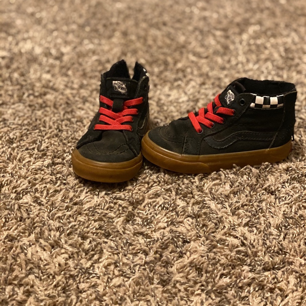 Vans hi top